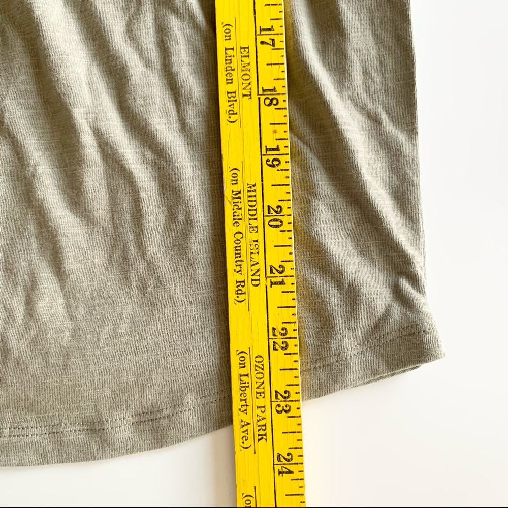 🌸New🌸 Pink Victoria’s Secret Long Sleeve Tee XS - Picture 10 of 12